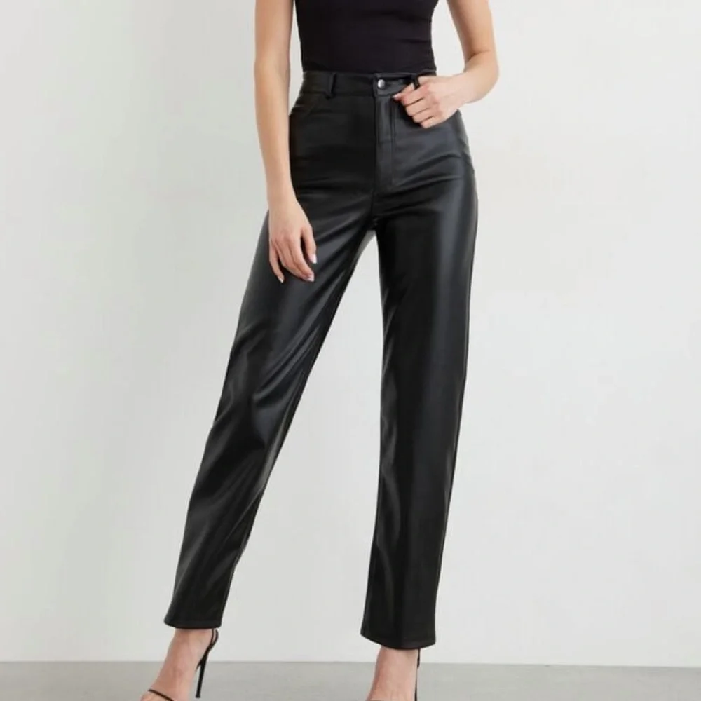 Dynamite Faux Leather Straight Pants - Picture 2 of 15